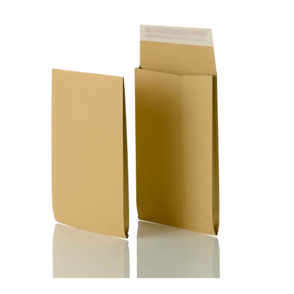 BOITE 100 POCHETTES A SOUFFLET SANS FENETRE KRAFT C4 120G BANDE SILICONEE BLOND